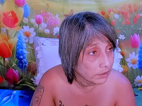 indianroxy online show from 11-19-25, 08:20