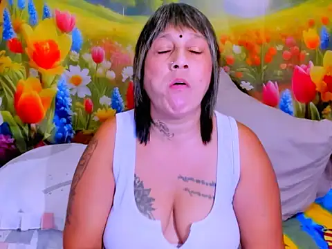 indianroxy online show from 04-21-26, 01:42