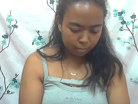 milkboobsgirl online show from 02-28-25, 07:48