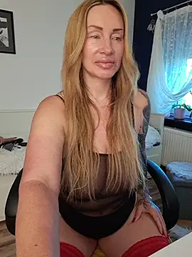 missjenn x online show from 05-20-26, 04:18