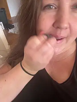 Snapshot of Anna_Alexa chatting on 03-18-26, 09:23 Anna Alexa online show from 03-18-26, 09:23