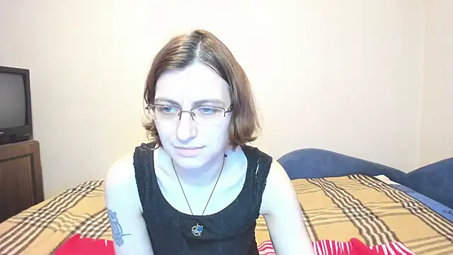 MarilynDream online show from 12-18-24, 04:49