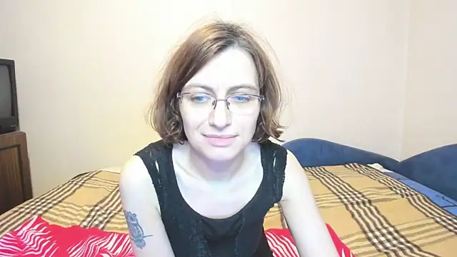 MarilynDream online show from 12-24-24, 09:33