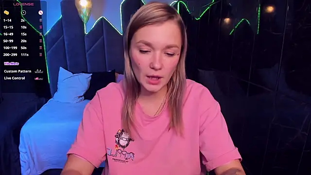 BellaDreamy online show from 09-30-25, 06:13