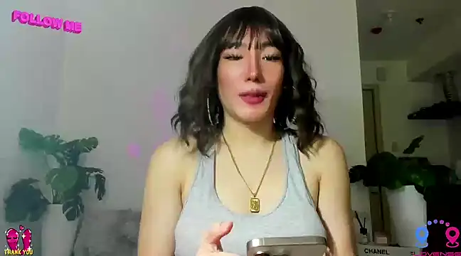 Snapshot of hottycrishina chatting on 02-02-25, 06:48 hottycrishina online show from 02-02-25, 06:48