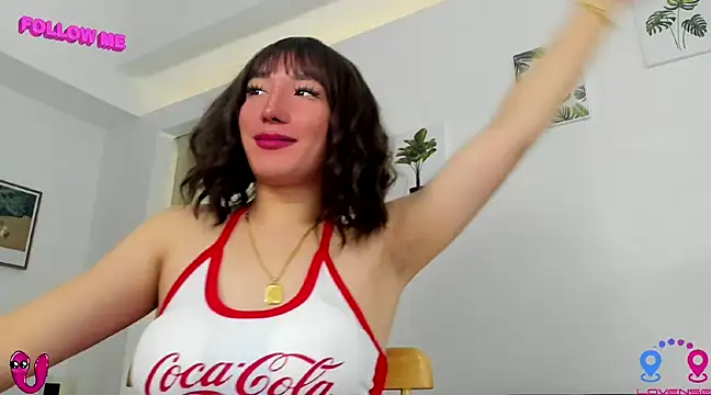 Snapshot of hottycrishina chatting on 03-14-25, 06:32 hottycrishina online show from 03-14-25, 06:32