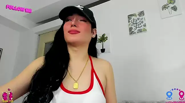 Snapshot of hottycrishina chatting on 03-23-25, 08:48 hottycrishina online show from 03-23-25, 08:48