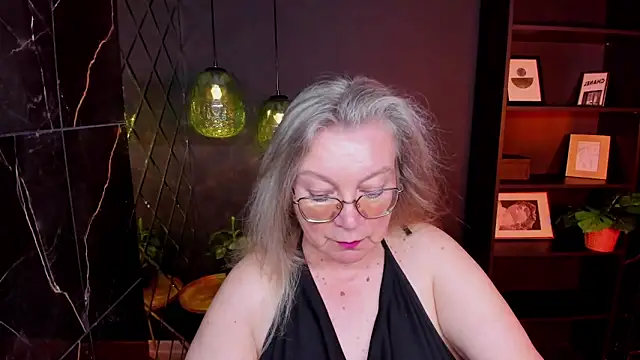 NataliMellow online show from 06-08-26, 01:11