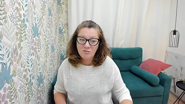 LeaPure online show from 11-15-25, 05:05