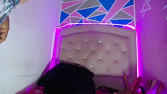 violetaass online show from 07-24-26, 11:47