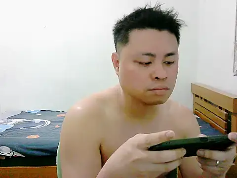 Snapshot of SirViceBoy2020 chatting on 04-12-26, 09:58 SirViceBoy2020 online show from 04-12-26, 09:58