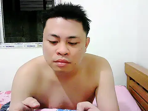 Snapshot of SirViceBoy2020 chatting on 06-19-26, 11:25 SirViceBoy2020 online show from 06-19-26, 11:25