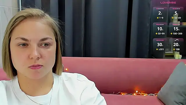 Snapshot of TataArdent chatting on 01-06-25, 11:09 TataArdent online show from 01-06-25, 11:09