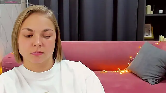 Snapshot of TataArdent chatting on 01-10-25, 02:14 TataArdent online show from 01-10-25, 02:14