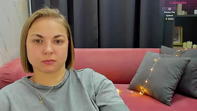 Snapshot of TataArdent chatting on 01-14-25, 11:16 TataArdent online show from 01-14-25, 11:16