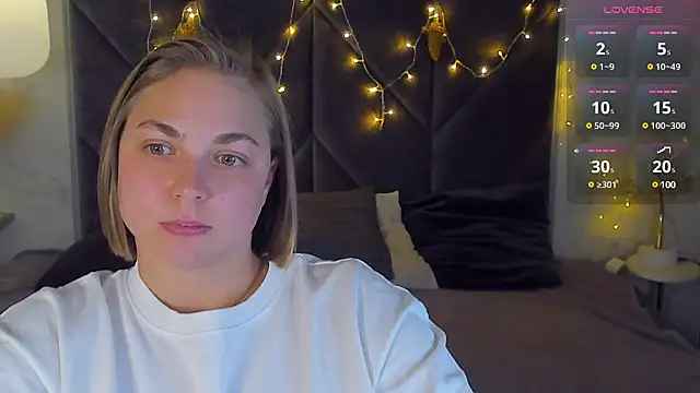 Snapshot of TataArdent chatting on 01-17-25, 02:18 TataArdent online show from 01-17-25, 02:18