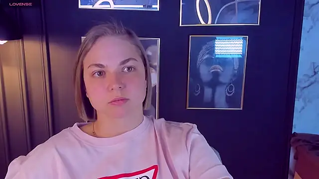 Snapshot of TataArdent chatting on 01-23-25, 08:45 TataArdent online show from 01-23-25, 08:45