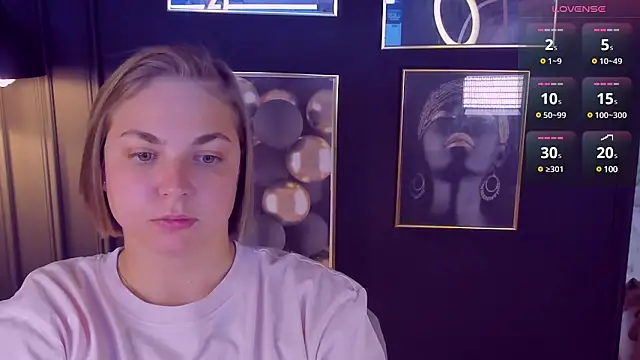 Snapshot of TataArdent chatting on 01-24-25, 02:49 TataArdent online show from 01-24-25, 02:49