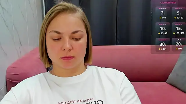 Snapshot of TataArdent chatting on 01-27-25, 11:11 TataArdent online show from 01-27-25, 11:11