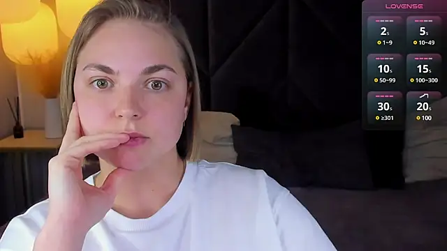 Snapshot of TataArdent chatting on 01-31-25, 02:37 TataArdent online show from 01-31-25, 02:37