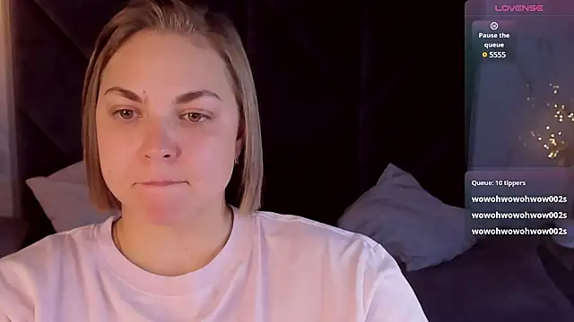 Snapshot of TataArdent chatting on 02-11-25, 11:44 TataArdent online show from 02-11-25, 11:44