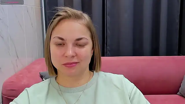 Snapshot of TataArdent chatting on 03-07-25, 08:33 TataArdent online show from 03-07-25, 08:33