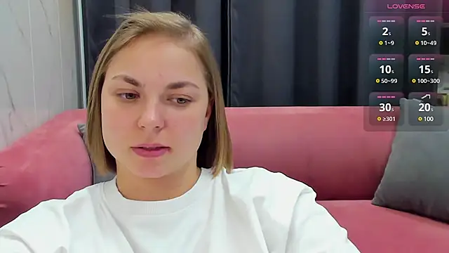 Snapshot of TataArdent chatting on 03-11-25, 02:10 TataArdent online show from 03-11-25, 02:10