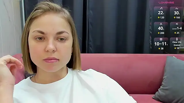 Snapshot of TataArdent chatting on 03-11-25, 08:20 TataArdent online show from 03-11-25, 08:20