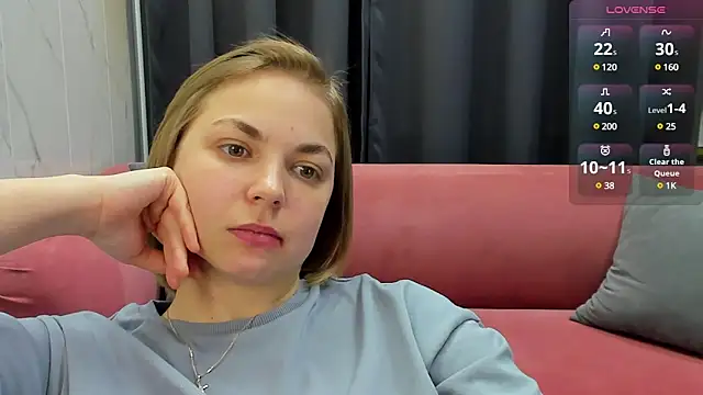 Snapshot of TataArdent chatting on 03-13-25, 11:27 TataArdent online show from 03-13-25, 11:27