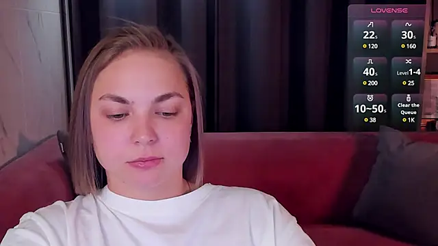 Snapshot of TataArdent chatting on 03-22-25, 02:16 TataArdent online show from 03-22-25, 02:16