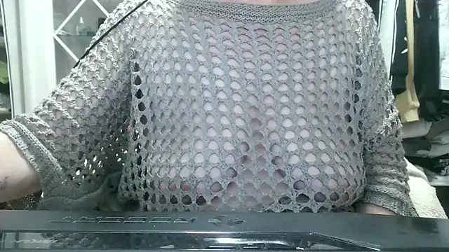 heidi60 online show from 11-01-25, 05:04