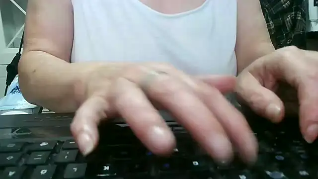 heidi60 online show from 11-06-25, 07:04