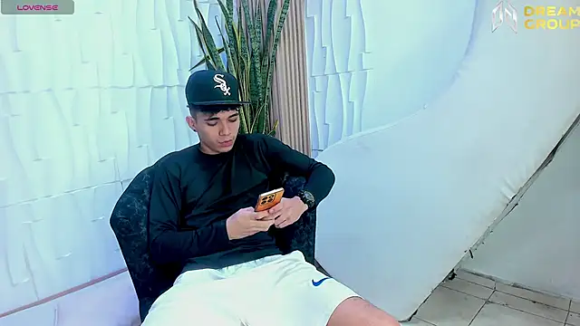 AmazingPartys online show from 03-06-26, 03:52