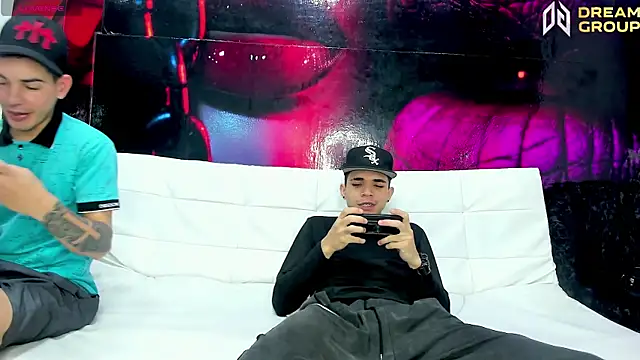 AmazingPartys online show from 04-20-26, 07:37