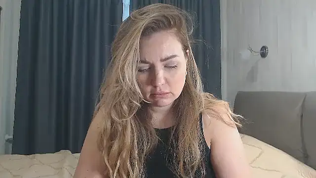 xxkristinaxx online show from 11-12-25, 08:26