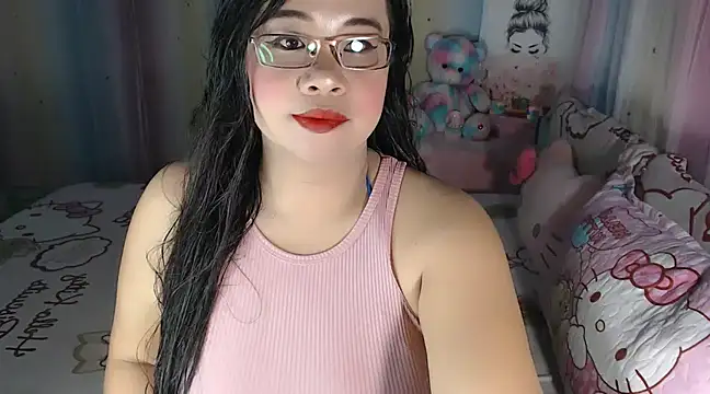 Snapshot of hersheykisses07 chatting on 02-15-25, 08:22 hersheykisses07 online show from 02-15-25, 08:22