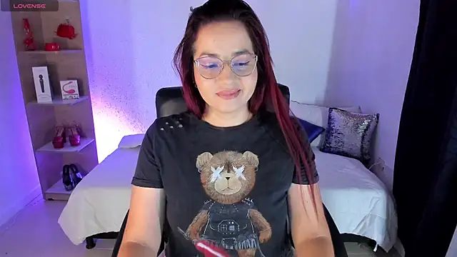 anastasia bee online show from 12-10-24, 11:11