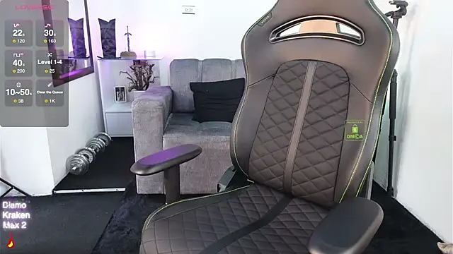 Snapshot of knimh chatting on 10-14-25, 04:30 knimh online show from 10-14-25, 04:30