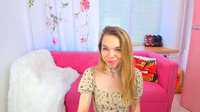 Snapshot of The_Deep_Passion chatting on 03-07-25, 07:41 The Deep Passion online show from 03-07-25, 07:41