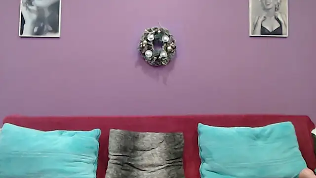 christine33 online show from 01-16-25, 03:02