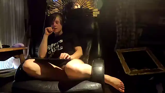 TheDaisyChaos online show from 10-20-25, 08:42