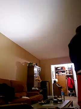 Snapshot of Perv10 chatting on 01-03-25, 06:22 Perv10 online show from 01-03-25, 06:22