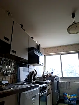 Snapshot of Perv10 chatting on 12-04-25, 11:52 Perv10 online show from 12-04-25, 11:52