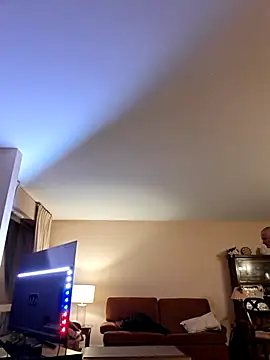 Snapshot of Perv10 chatting on 12-13-25, 11:32 Perv10 online show from 12-13-25, 11:32