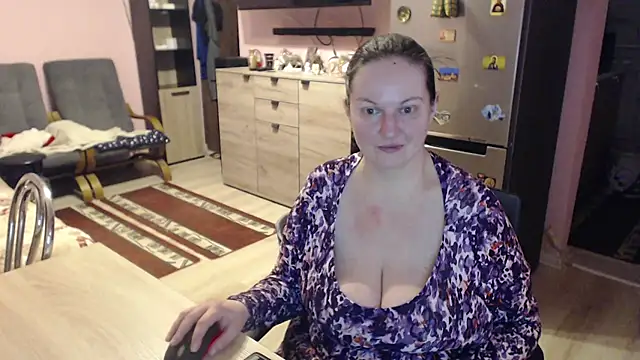 BustyLadyAlma online show from 03-08-25, 05:17