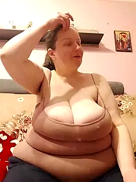 BustyLadyAlma online show from 03-06-26, 08:44