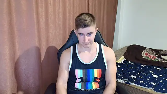 Snapshot of Todhorny9873 chatting on 01-09-25, 05:44 Todhorny9873 online show from 01-09-25, 05:44