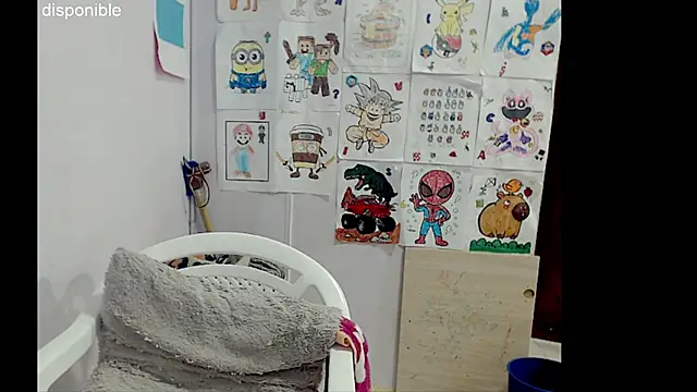 Snapshot of lizztaylor535 chatting on 09-23-25, 02:20 lizztaylor535 online show from 09-23-25, 02:20