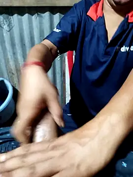 Snapshot of prit720 chatting on 09-21-25, 10:28 prit720 online show from 09-21-25, 10:28