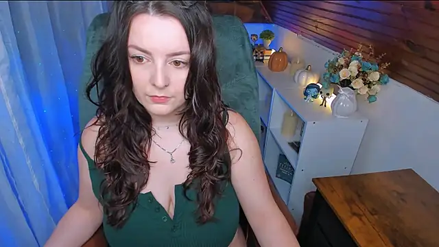 Snapshot of ErinMarshall chatting on 04-02-26, 09:29 ErinMarshall online show from 04-02-26, 09:29